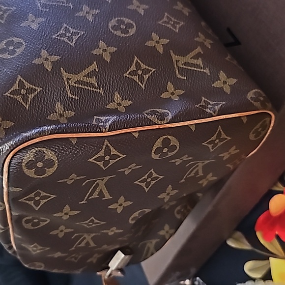 Louis Vuitton Logo Print Speedy 45 Handbag - Picture 16 of 16